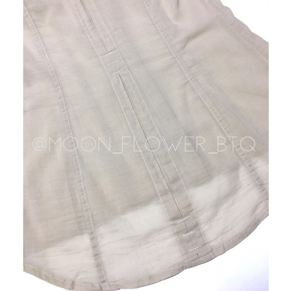 Da-Nang Woven Mastic Button Up Blouse • Tan Floral Trim • Roll Tab Sleeves - Picture 10 of 13